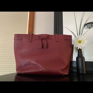 PERFECT FALL BAG🍂🍁Kate Spade Hayes Street Nandy Tote-Color is Sienna